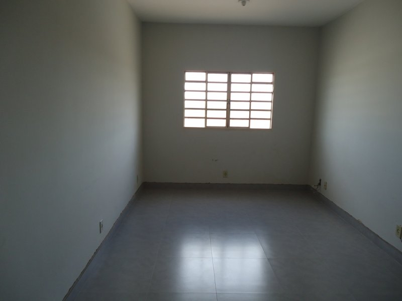 Apartamento - Venda - Vila Industrial - Araatuba - SP