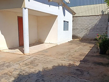 Casa � Venda