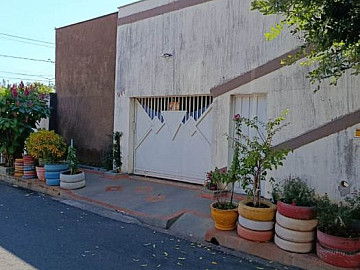 Casa � Venda
